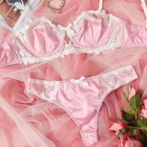 SOLD‼️ NEW Satin Pink Underwire Lingerie 2 PC Set